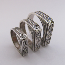 Load image into Gallery viewer, Knight Slayer's Ring