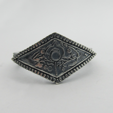 Load image into Gallery viewer, Ring of Favor - Silver